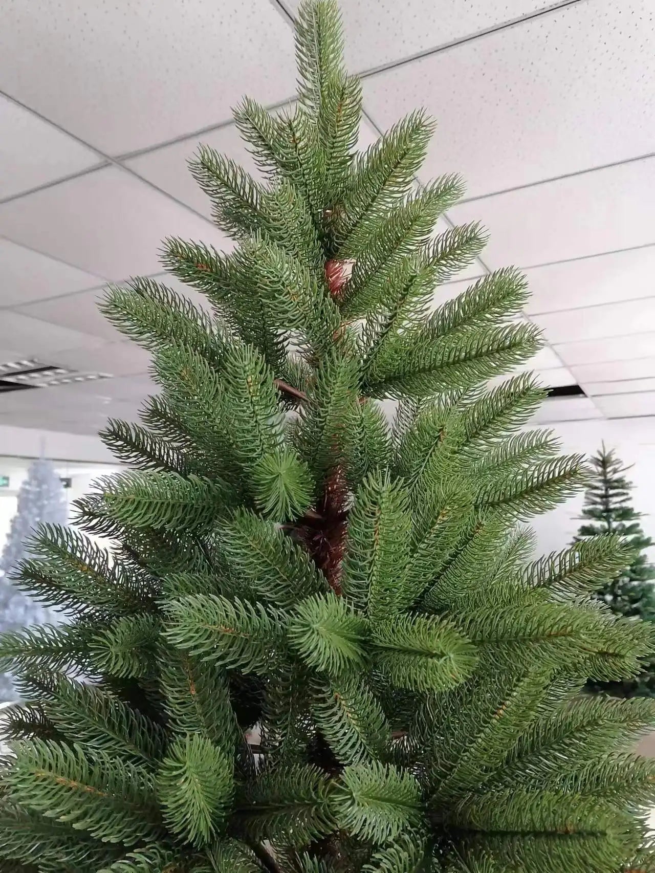 Full PE Artificial Christmas Tree Premium Luxury Encryption Large Green Xmas Tree Pine Home Party Decoration Home & Garden decor - MAGUSTA BEAUTY