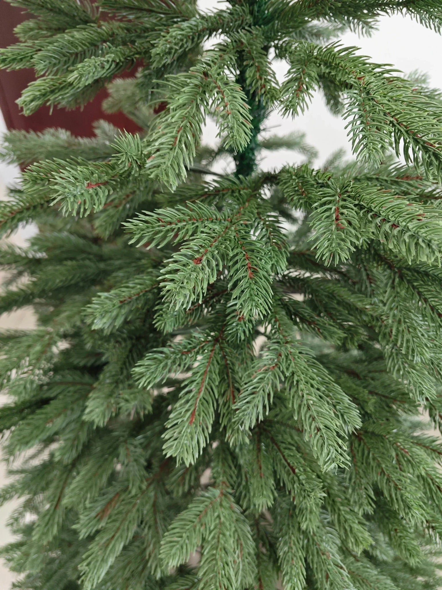 Full PE Artificial Large Christmas Tree PE Material Christmas Tree Home Party Atmosphere Xmas Decorations 1.2m to 2.1m navidad - MAGUSTA BEAUTY
