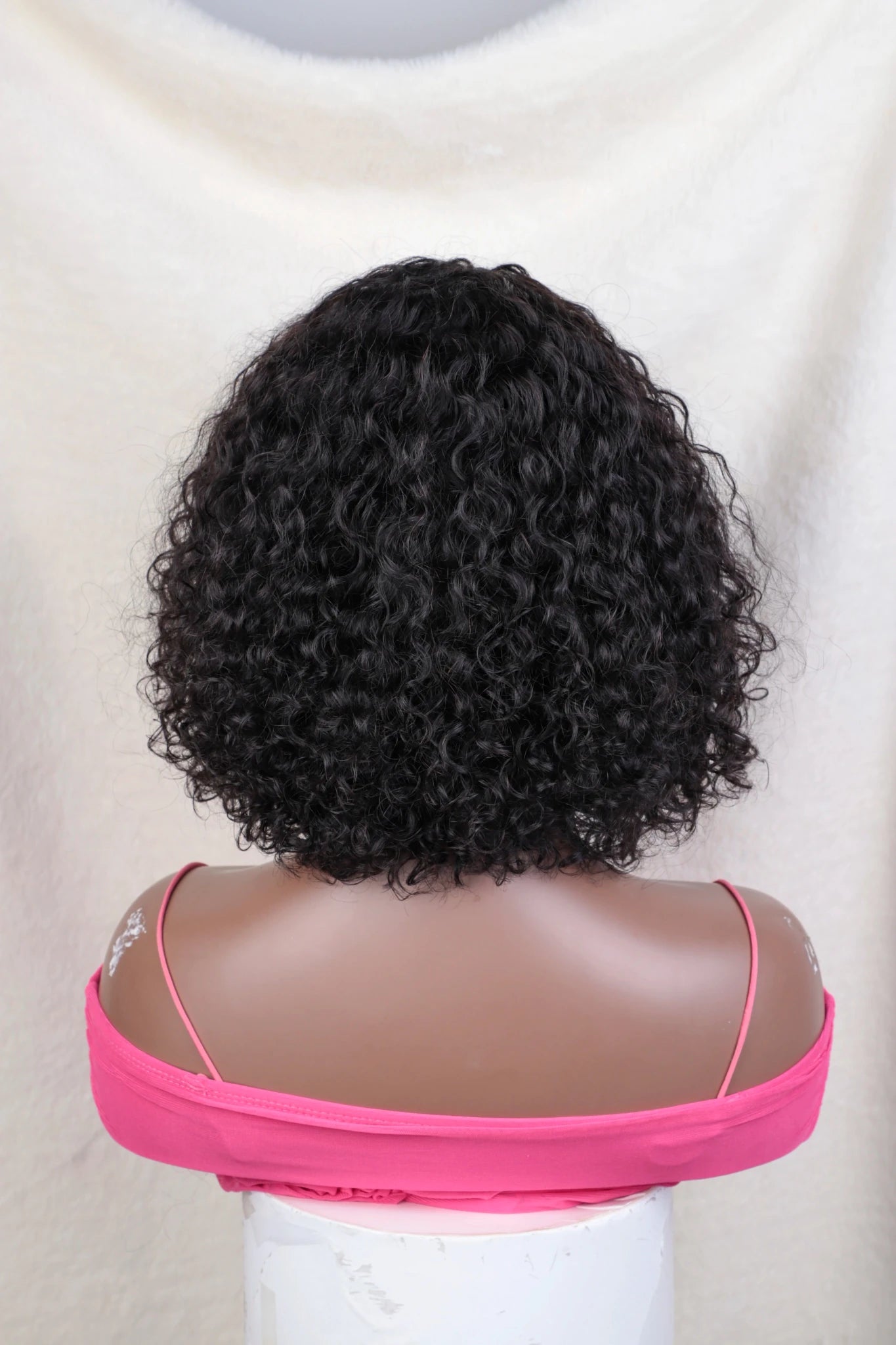 Jerry Curly Short Pixie Bob Cut Human Hair Wigs With Bangs For Women Wear To Go Peruvian Highlight Honey Water Wave Wigs - MAGUSTA BEAUTY