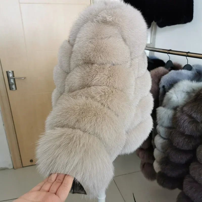 Maomaokong 2025 Natural Real Fox Fur Coat Women Winter Warm Luxury Fur Jacket Detachable Long Sleeves Female Vest Furry Coats - MAGUSTA BEAUTY