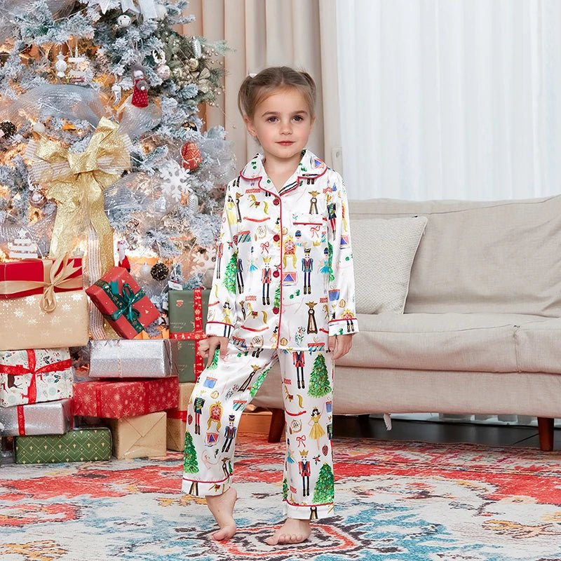 Matching Christmas Pajamas Set for Family Festive Tree Print Sleepwear for Mommy and Me Matching Tops and Pants for a Cozy - MAGUSTA BEAUTY