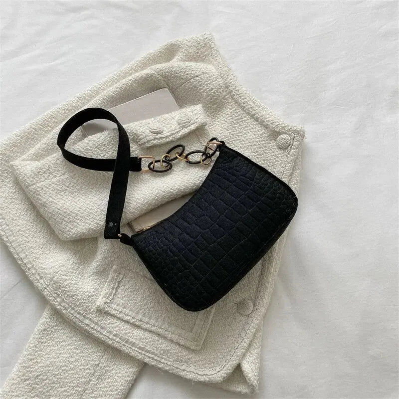 Popular Retro Gentle Temperament Small Square Bag 2024 Autumn Shoulder Handheld Fashion Casual Yankee Underarm Small Square Bag - MAGUSTA BEAUTY