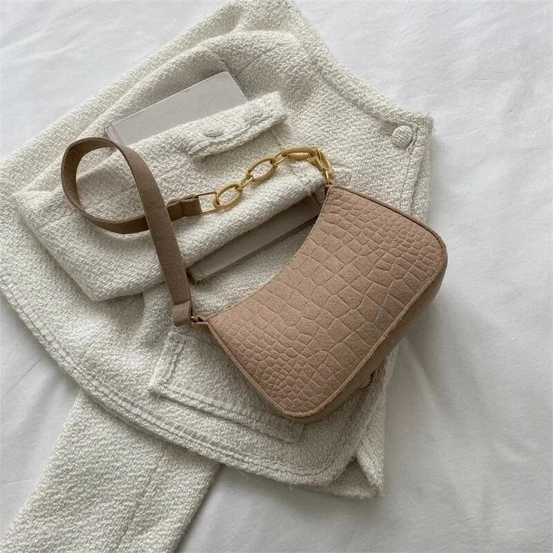 Popular Retro Gentle Temperament Small Square Bag 2024 Autumn Shoulder Handheld Fashion Casual Yankee Underarm Small Square Bag - MAGUSTA BEAUTY