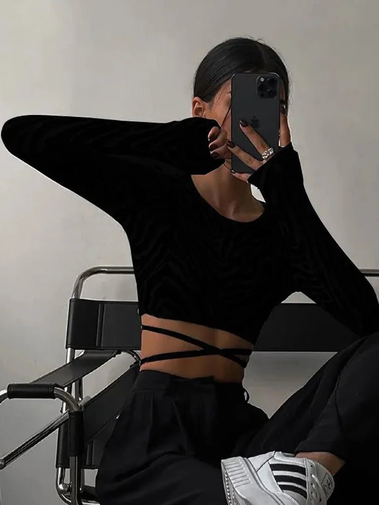 Sexy Backless Lace ups Pullover Tees Women Autumn Black O-neck Slim Longsleeve Short T-Shirt - MAGUSTA BEAUTY