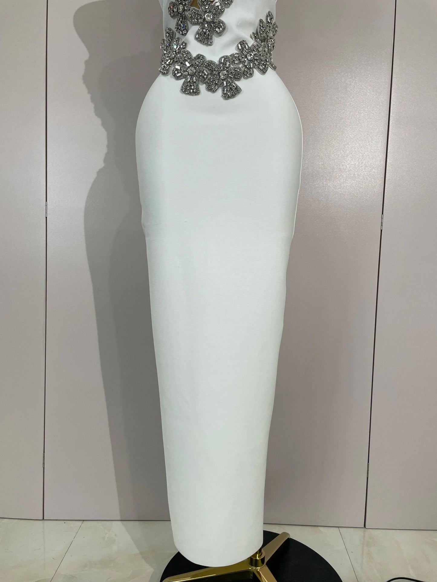 Sexy Backless Sparkly Crystal Diamonds White Bodycon Bandage Dress Women Celebrity Elegant Evening Club Party Birthday Dresses - MAGUSTA BEAUTY