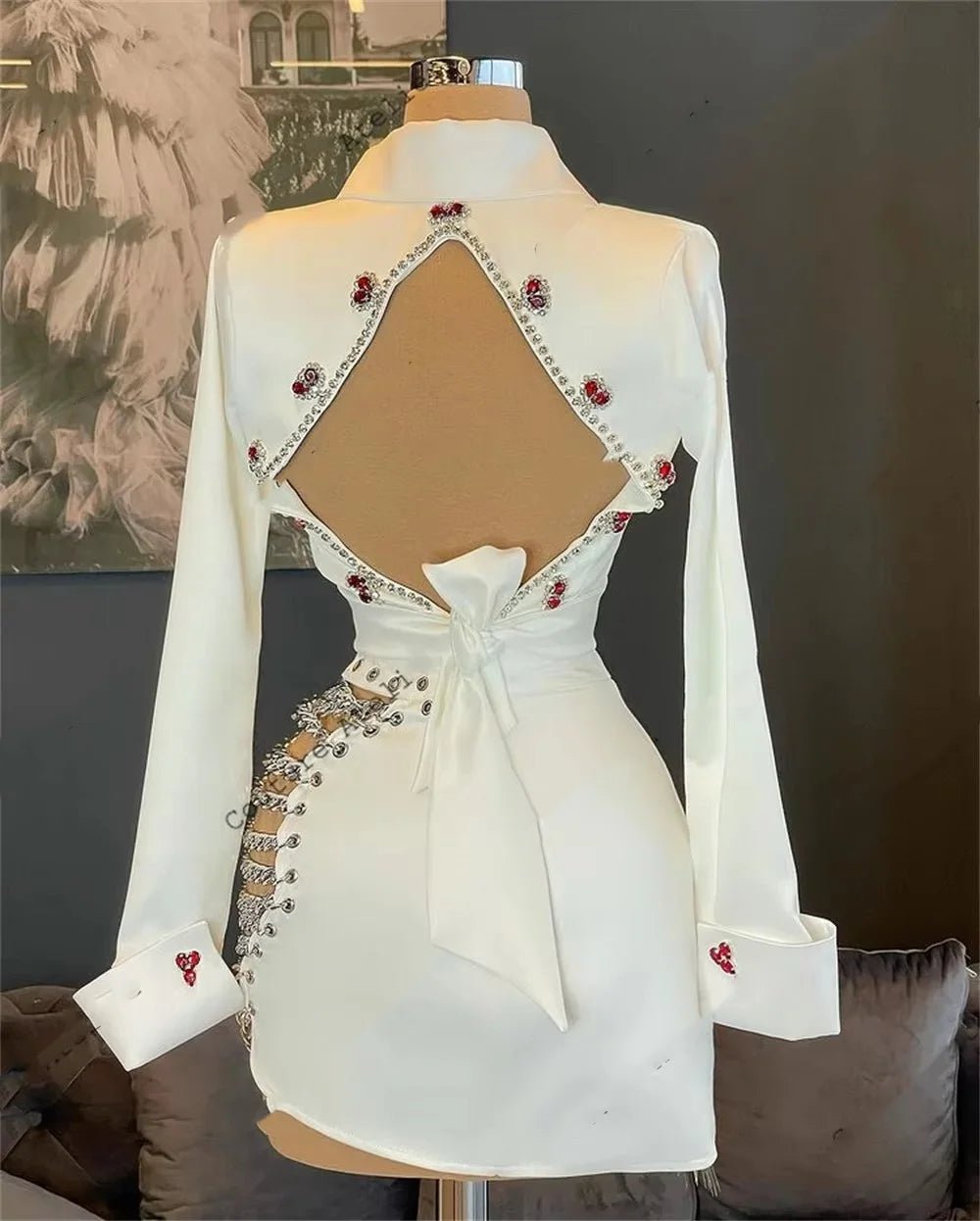 White Sheath Prom Dresses 2025 Beaded Crystals Homecoming Dress Long Sleeve Party Gown Mini Cocktail Gowns Backless robe de bal - MAGUSTA BEAUTY